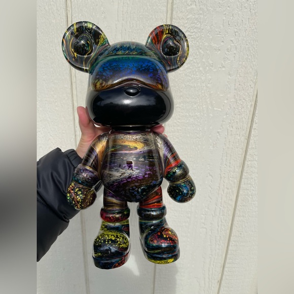 unique piggy bank with multi colors, home decor, 32cm tall and 2 lbs and 8oz - Picture 2 of 10